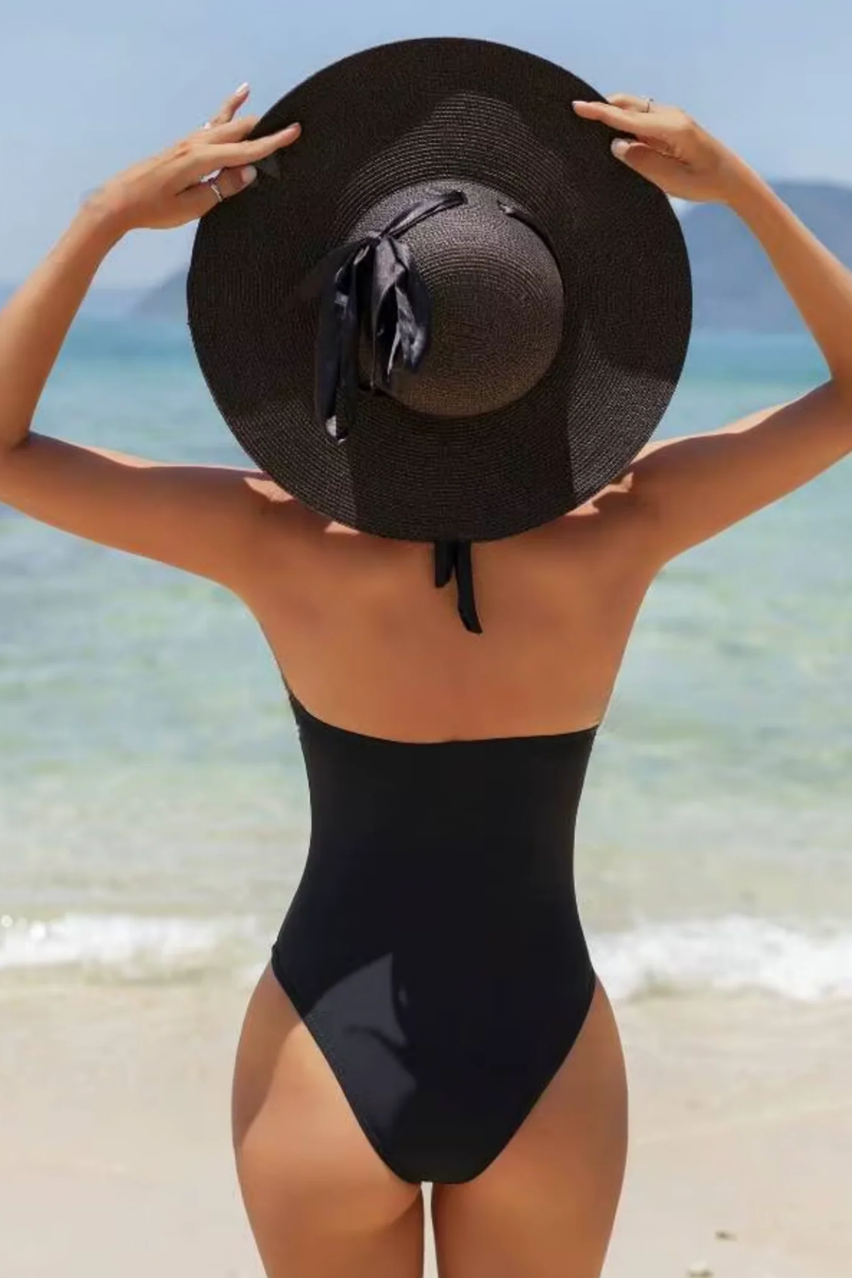 Sol - Swimsuit